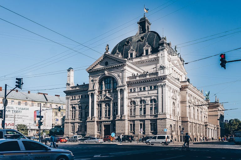 Jednodniowa wycieczka do Lwowa 4 Renaissance Revival Building of Lviv Opera